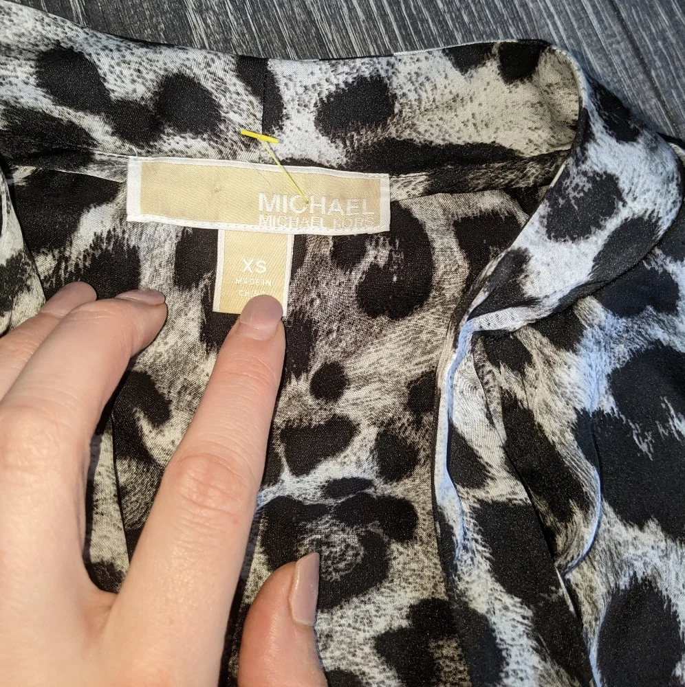 MICHAEL KORS - Yesler Leopard-Print Blouse - Picture 10 of 11